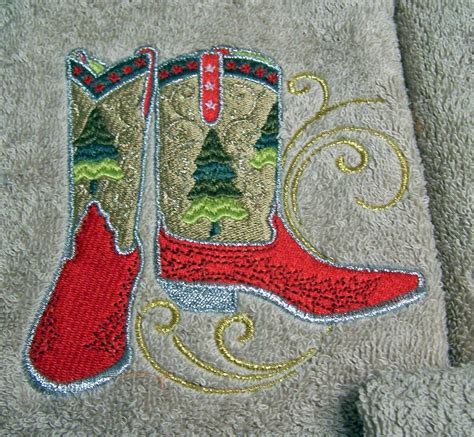 Decorate your bathroom with several western and horse themes to really show your guests your we have towel sets as well as individual towels with themes like barbed wire, horseshoes, horses. Treasures-n-Textures: Western Themed Towels