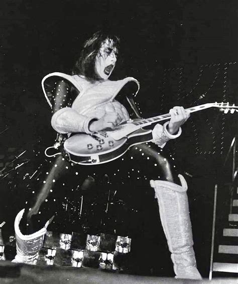 Pin By Lee Thomson On ACE FREHLEY In Ace Frehley Hot Band Kiss Band