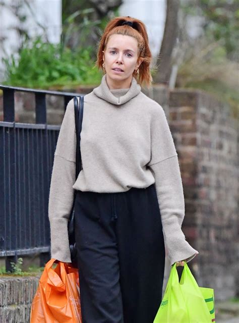 In 2020, stacey dooley reunited with some of the people from her documentaries in her first ever podcast series, stacey dooley revisits. Stacey Dooley Looks exhausted as she stocks up on some essentials - London - Celebzz - Celebzz