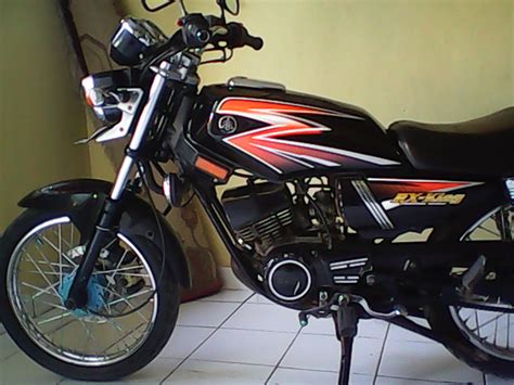 Menilik sejarah yamaha rx king ini, motor ini mulai diproduksi oleh yamaha indonesia itu di tahun 1983. YAMAHA RX KING 2003 HITAM | PRATAMA KING