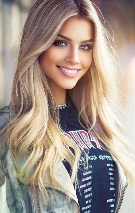 aleksandra ♌♌ on twitter in 2022 gorgeous blonde beautiful blonde blonde beauty