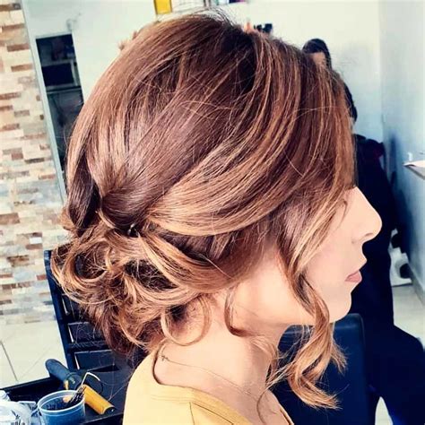 Hair Bun For Short Hair Updo And Half Up Ideas You Should