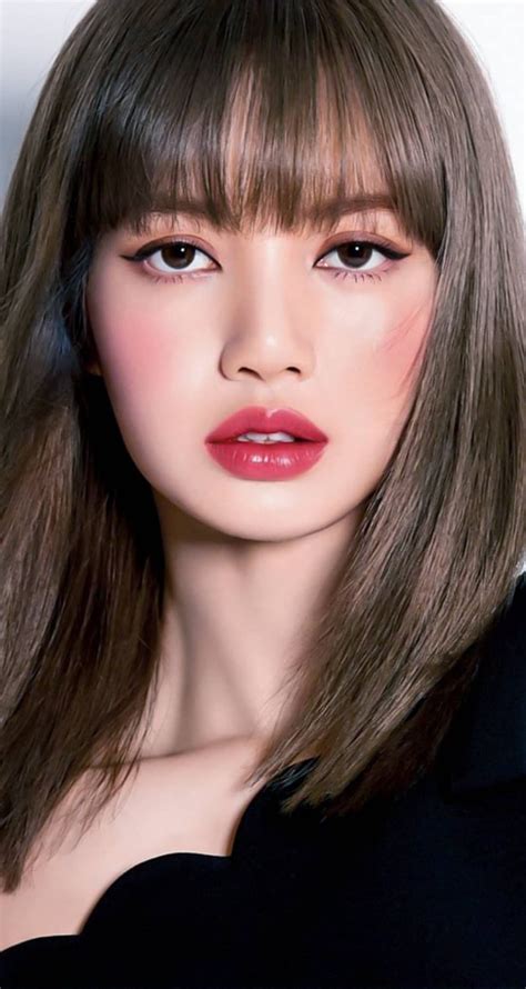 Seperti inilah pose lisa blackpink saat memamerkan pinggang super ramping yang dimilikinya. Blackpink lisa manoban | Lalisa, Lalisa manoban, Kpop feminino