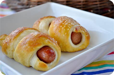 When you head to the ballpark, do you double fist it, salty pretzel in one hand and savoury hot dog in the other? Hot diggity DOGS! Lemon Sugar: Pretzel Dogs | Homemade recipes, Pretzel dogs, Food