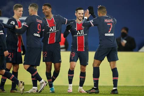 Jugador a tener en cuenta. PSG vs Stade Brestois, Les Parisiens Menang Telak ...