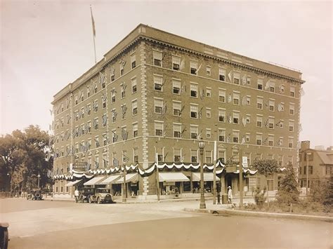 Free Tours Of The Historic Hawthorne Hotel Salem Ma Things To Do In