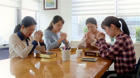 Bagaimana Cara Orang Kristen Berdoa Dapat Efektif Prayers God Almighty God