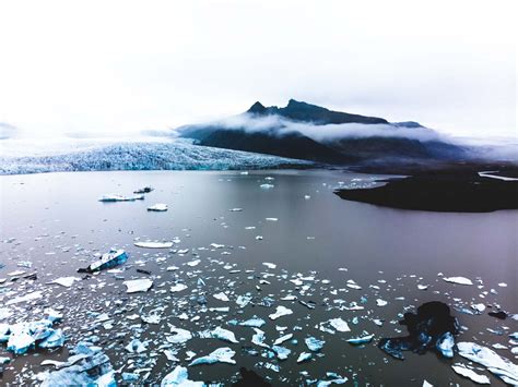 Fjallsárlón Glacier Lagoon Icelands Stunning Glacial Scenery