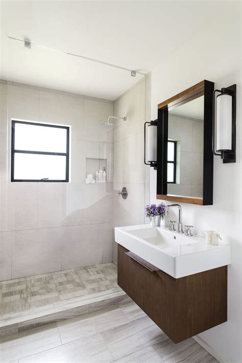 How about these small bathroom renovation ideas. Tips to Remodel Small Bathroom - MidCityEast