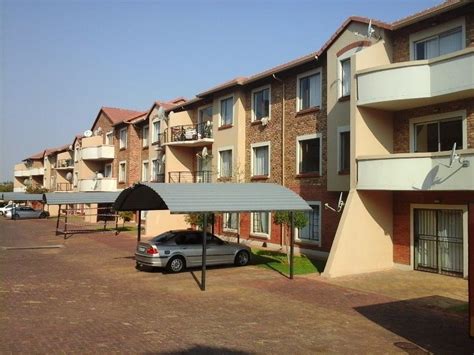 Get all the insight you need to make your rental decision by reading candid reviews at apartmentratings.com. A cozy one bedroom flat for rent in Midrand. | Junk Mail