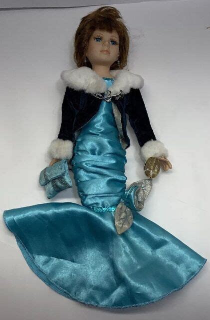 Vintage Dandee Collectors Choice Limited Edition Porcelain Doll 17