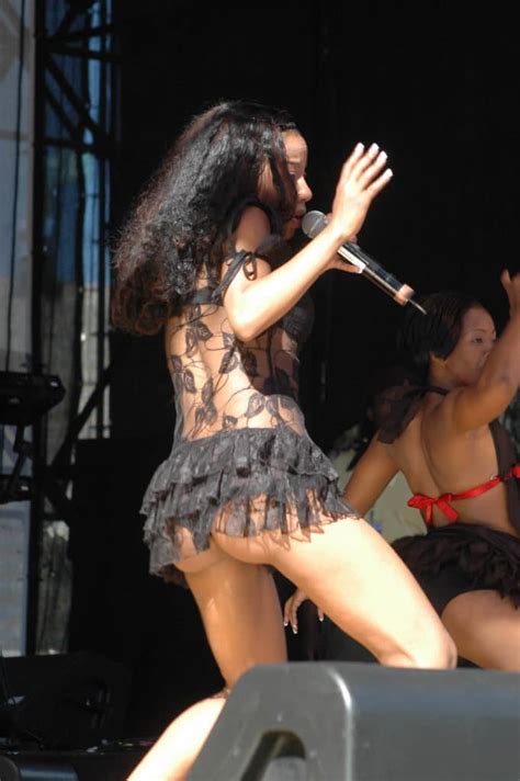 Pussy Kelly Khumalo Nude On Stage Accidental Upskirt Black Celebs