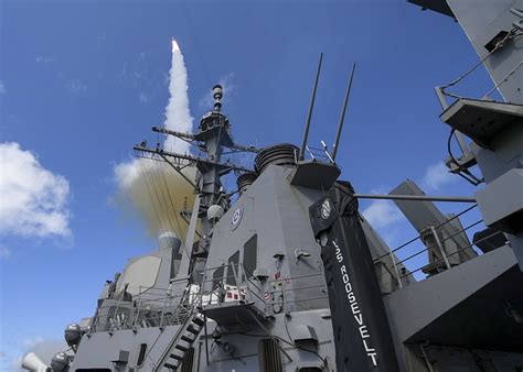 raytheon us navy test first standard missile 2 from restarted production line