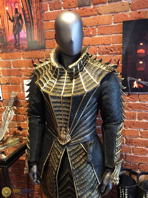Sdcc17 See ‘star Trek Discovery Klingon Costumes And Props