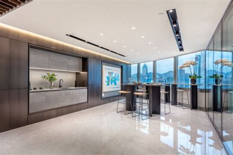 Office Tour Investment Management Company Offices Hong Kong In 2020