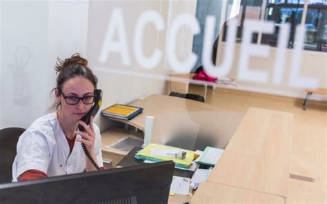 Devenir Agent Daccueil à Lhôpital