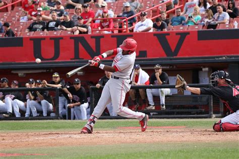 Ohio State Baseball Earns Series Split With 8 7 Win Over Unlv Land