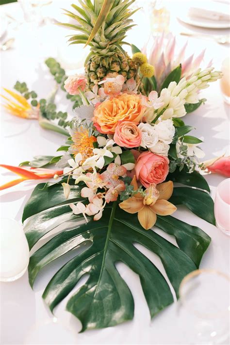 Stunning bouquets & centerpieces, beautiful ceremony arrangements, to all other decorations for your wedding. Ceremony Magazine San Francisco Bay Area 2017-2018 ...