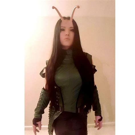 25 Amazing Mantis Cosplays That Will Blow Your Senses Cosplay Galaxy