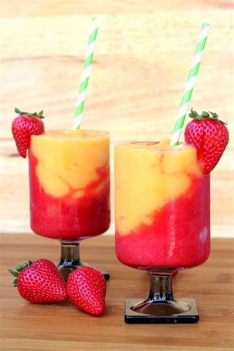 Strawberry Peach White Wine Slush Frozen Drinks Alcohol Peach Wine Drinks Alcohol Recipes