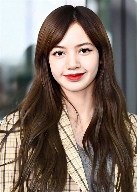 Biar Tampil Imut Ini Inspirasi Rambut Poni Ala Lisa Blackpink