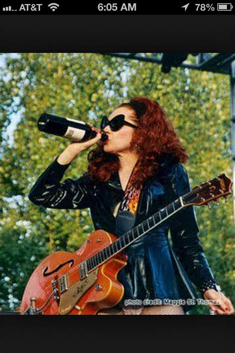 Poison Ivy The Cramps Female Guitarist The Cramps Guitar Girl