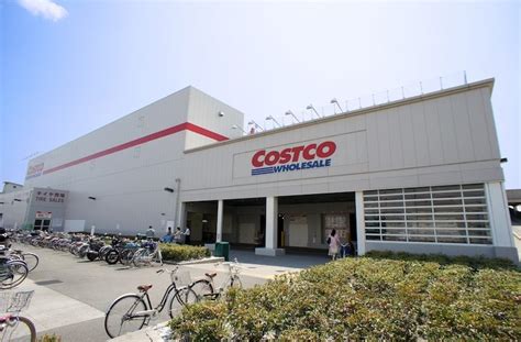 They extend into their food courts, giving you a. Costco has two new grocery delivery services | Well+Good