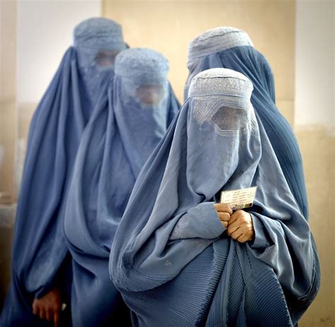 Burka Niqab Hidschab Tschador Formen Der Verh Llung Im Islam Der Spiegel