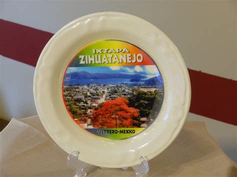 Lojalsa Ixtapa Zihuatanejo Guerrero Mexico Souvenir Plate