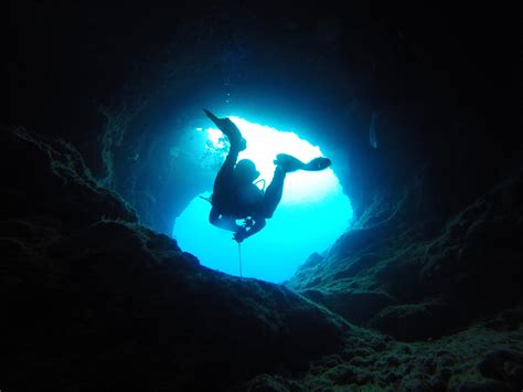 Discover The Worlds Best Cave Diving Locations