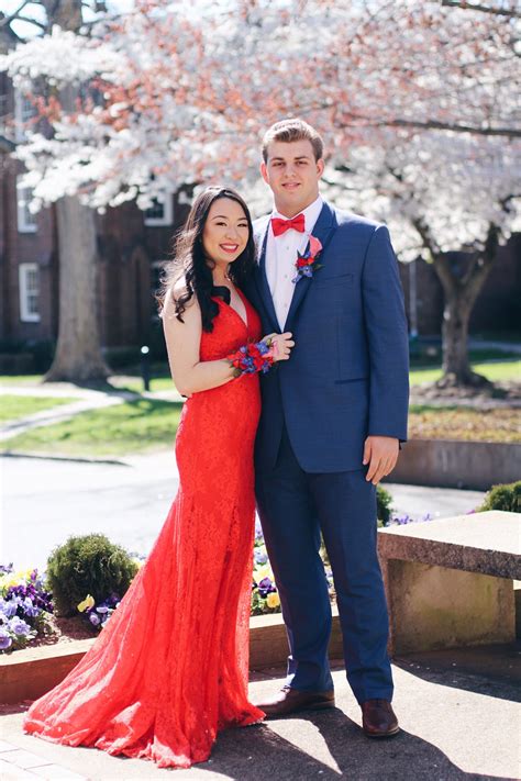 Navy And Red Prom Couple Pics Prom Couples Red Prom Couple Navy