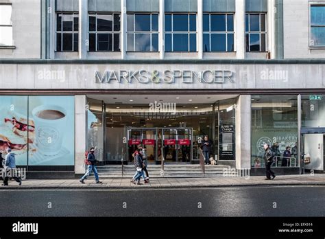Marks And Spencer Facade Hi Res Stock Photography And Images Alamy