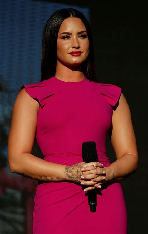 Demetria devonne lovato was born on august 20, 1992 in demi started out as a child actor on barney & friends. DEMI LOVATO at Global Citizen Festival in New York 09/23/2017 - HawtCelebs
