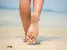 Schöne Füße im Sommer: Tipps gegen Schweißfüße, Hornhaut und Co ...