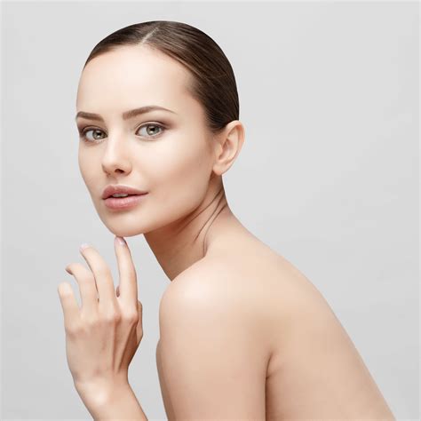 Beautiful Woman With Clean Fresh Skin Apax Medical Aesthetics Clinic
