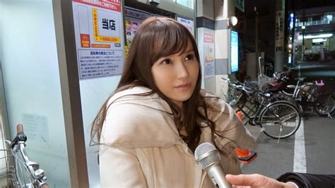 300mium 027 志織さん 27歳 セックスレスに悩む出来過ぎ奥様 街行くセレブ人妻ナンパ