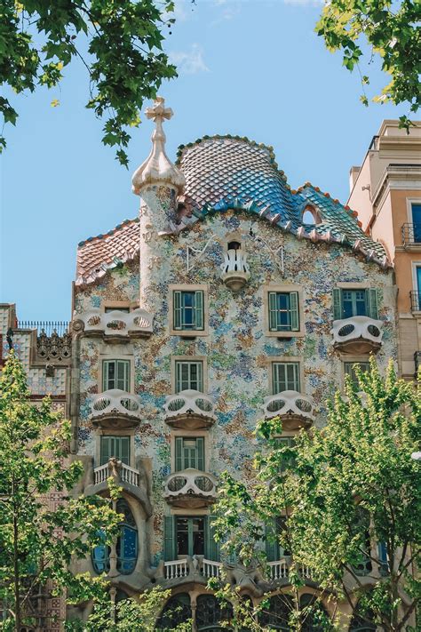 6 Must See Buildings By Gaudi In Barcelona Hand Luggage Only Travel