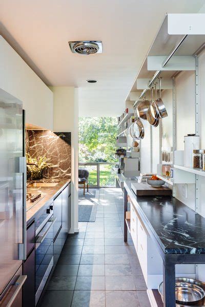 Modern Kitchen With Slate Floor Floor Roma