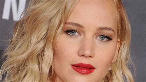 Jennifer Lawrence Reveals How Itching Her Arse Almost Killed Someone