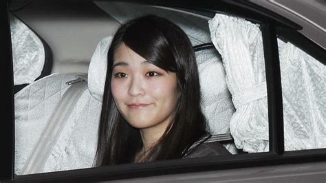 Princess Mako Japanese Royal To Give Up Title To Marry Commoner