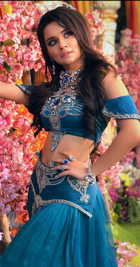 Indian Cine Beauties Aladdin Beauties Avneet Andchaahat