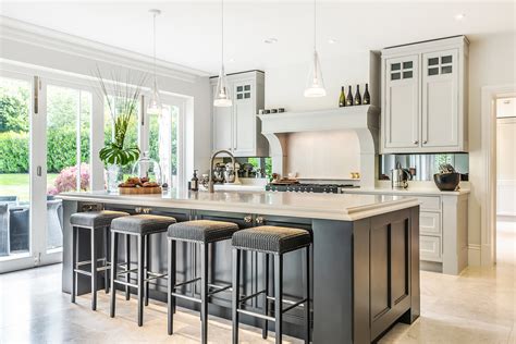 They're durable, functional and elegant. 12 Shaker Kitchen Design Ideas to Make You Swoon | KCA