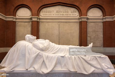 Recumbent Statue Of Robert E Lee High Res Stock Photo Getty Images