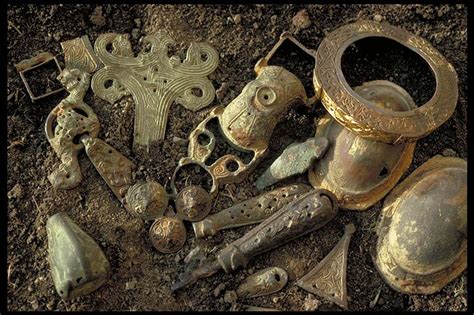 Viking Age Grave Offerings From Gotland Viking Culture Viking Art