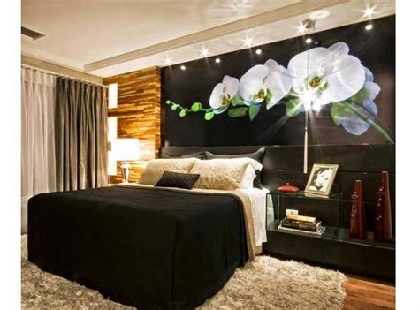 The best guest rooms are uncluttered, comfortable and feel a little like home. Decorating rooms for couples in Simple and Smart Ways ...