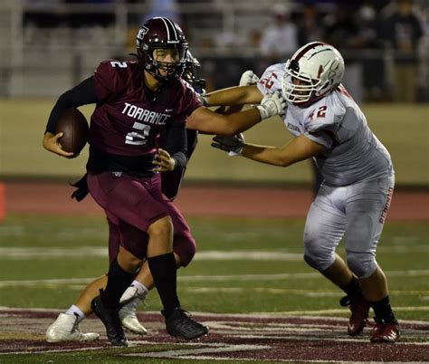 Torrance Football Now 2 0 After First Win Over Redondo Since 1990s