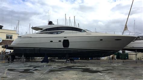 2010 Pershing 72 Motor Yacht For Sale Yachtworld