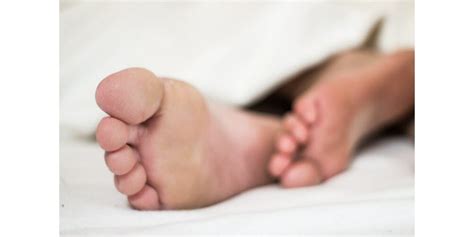 Santé Lésions Cutanées Aux Orteils Et Pieds Une Bonne Nouvelle Face