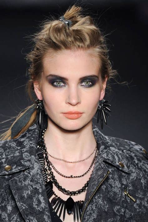 We Round Up The Fall 2014 Makeup Trends To Look Out For Here Fall