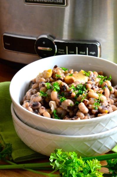 Slow Cooker Black Eyed Peas Recipe Food Fanatic